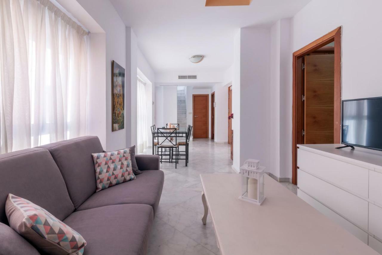 Aparbel Mendez Nunez Junto Al Ayuntamiento Appartement *